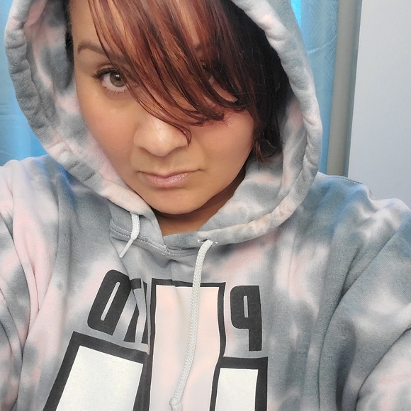 Meet your Posher, Charisa - Picture 1 of 1